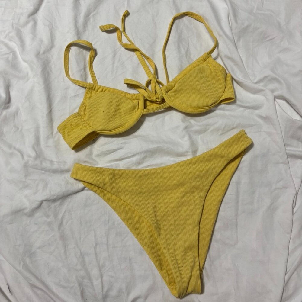 5/$10 👙 | Shein Two Piece Swimsuit